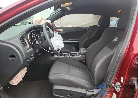 2018 Dodge Charger R/T 392 z USA, uszkodzony, nr VIN 2C3CDXGJ0JH179991